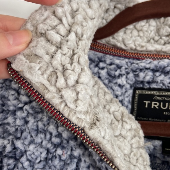 True Grit Navy Sherpa Pullover - Picture 4 of 5